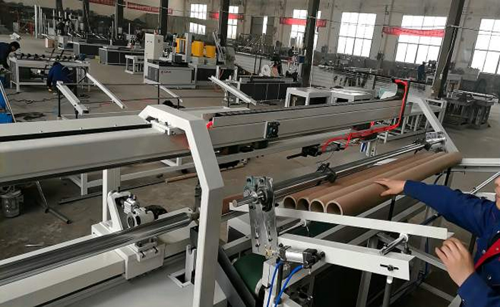 紙管機(jī)的使用要求以及注意事項